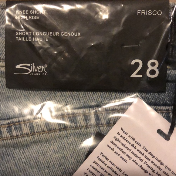 Silver Jeans Co. Women's Raw-Hem Bermuda Shorts - Picture 6 of 6